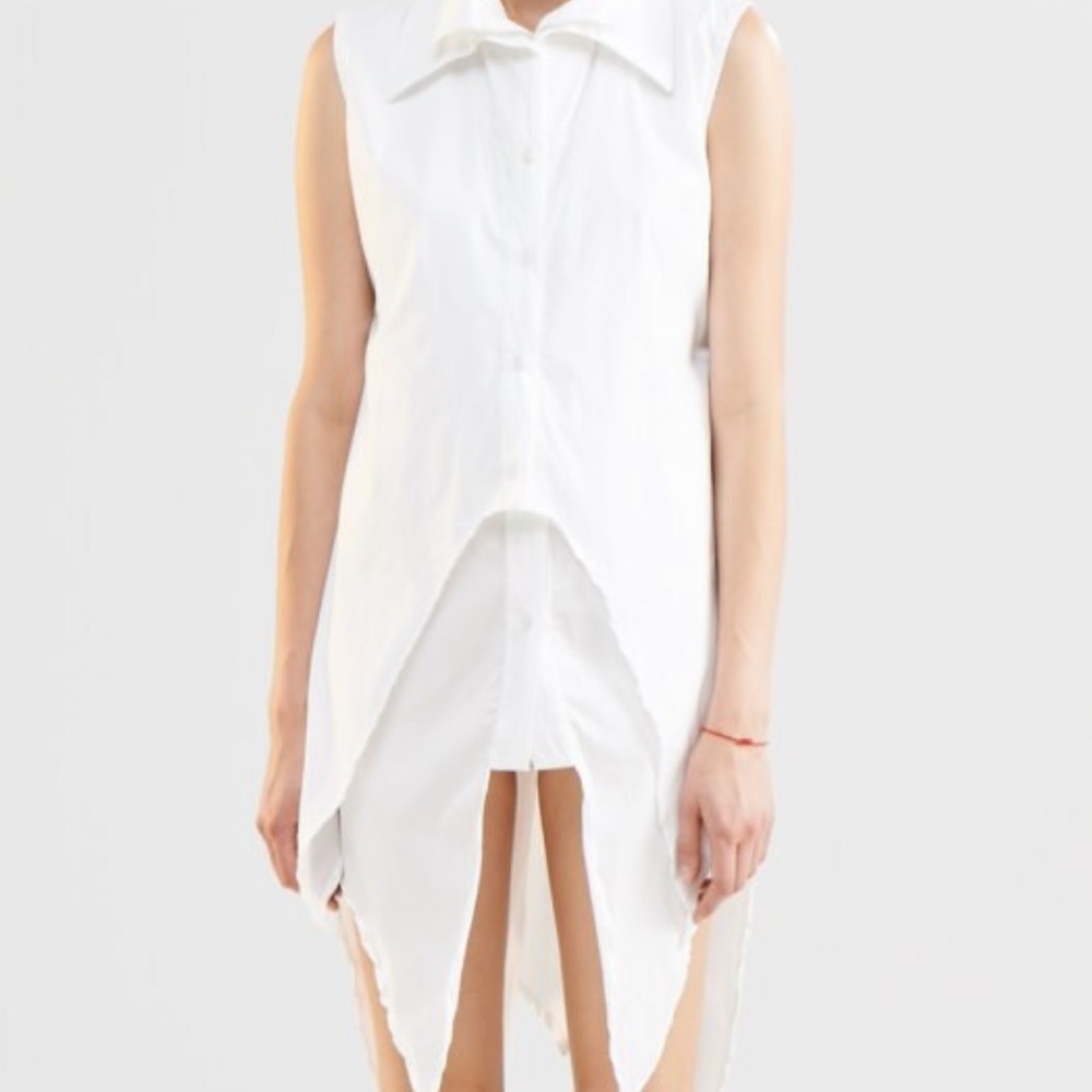 NWT Queen Maria Black Avant Garde Shirt